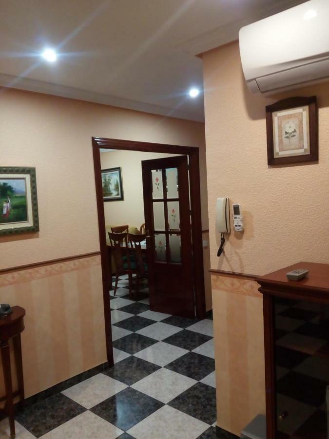 Apartamento Turistico Antigua Universidad Almagro Exteriör bild