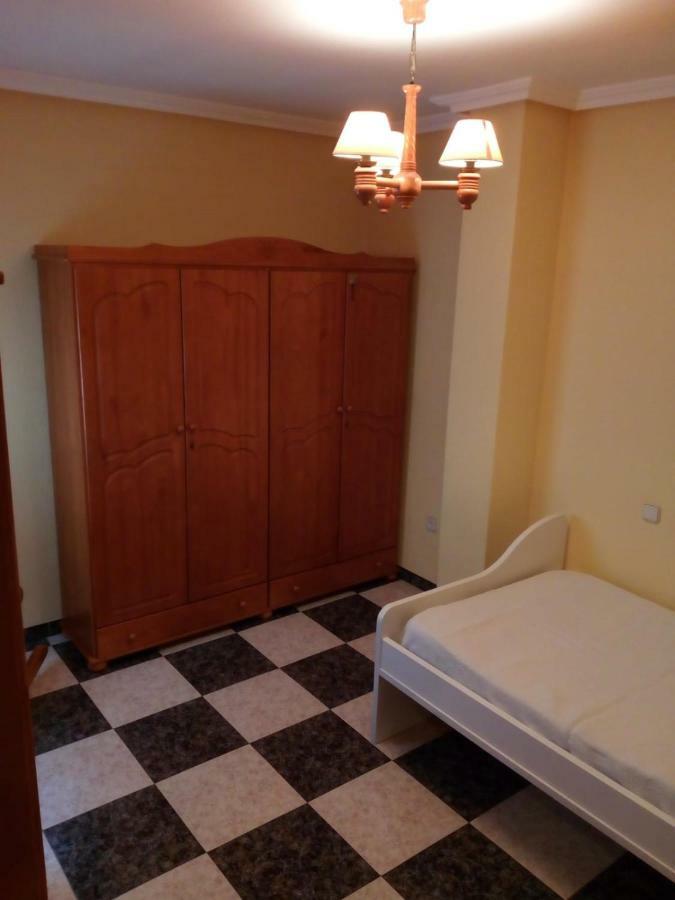 Apartamento Turistico Antigua Universidad Almagro Exteriör bild